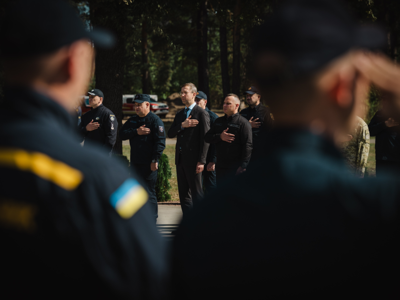  Корецький нагородив рятувальників ДСНС державними та урядовими відзнаками 