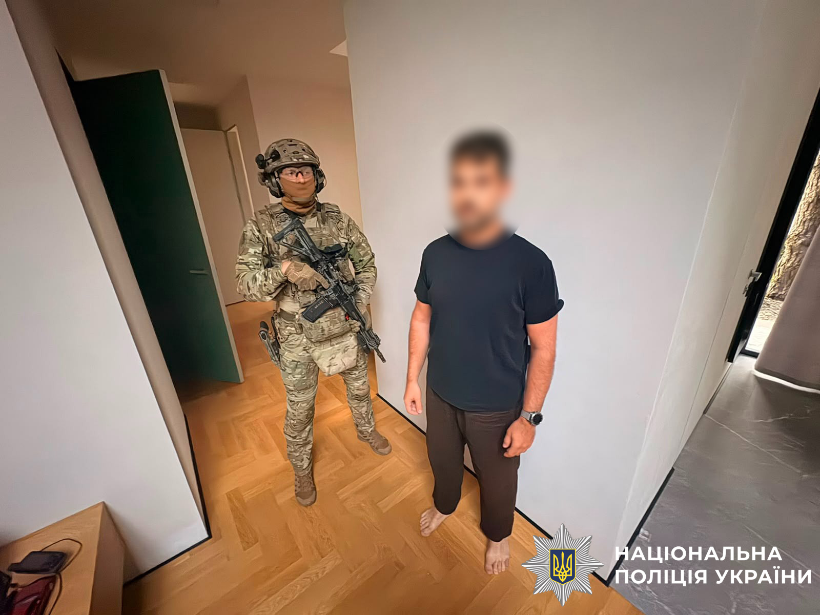  У Києві викрили схему фіктивного працевлаштування чоловіків у приватних ліцеях 