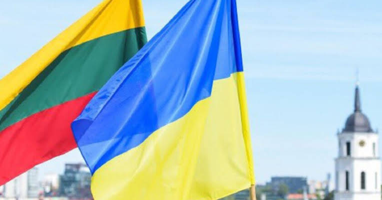  У Литві пропонують виділити понад 12 млн євро на допомогу українським біженцям 