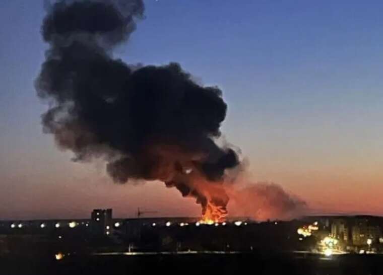  Розвідка Британії проаналізувала українські удари по окупованому Криму 