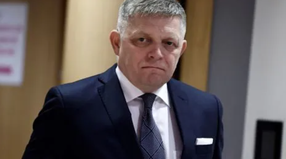  Фіцо оновив кладовище Червоної армії за підтримки Росії 