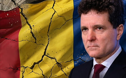  ЗМІ: президент Румунії починає консультації з партіями після відставки уряду 