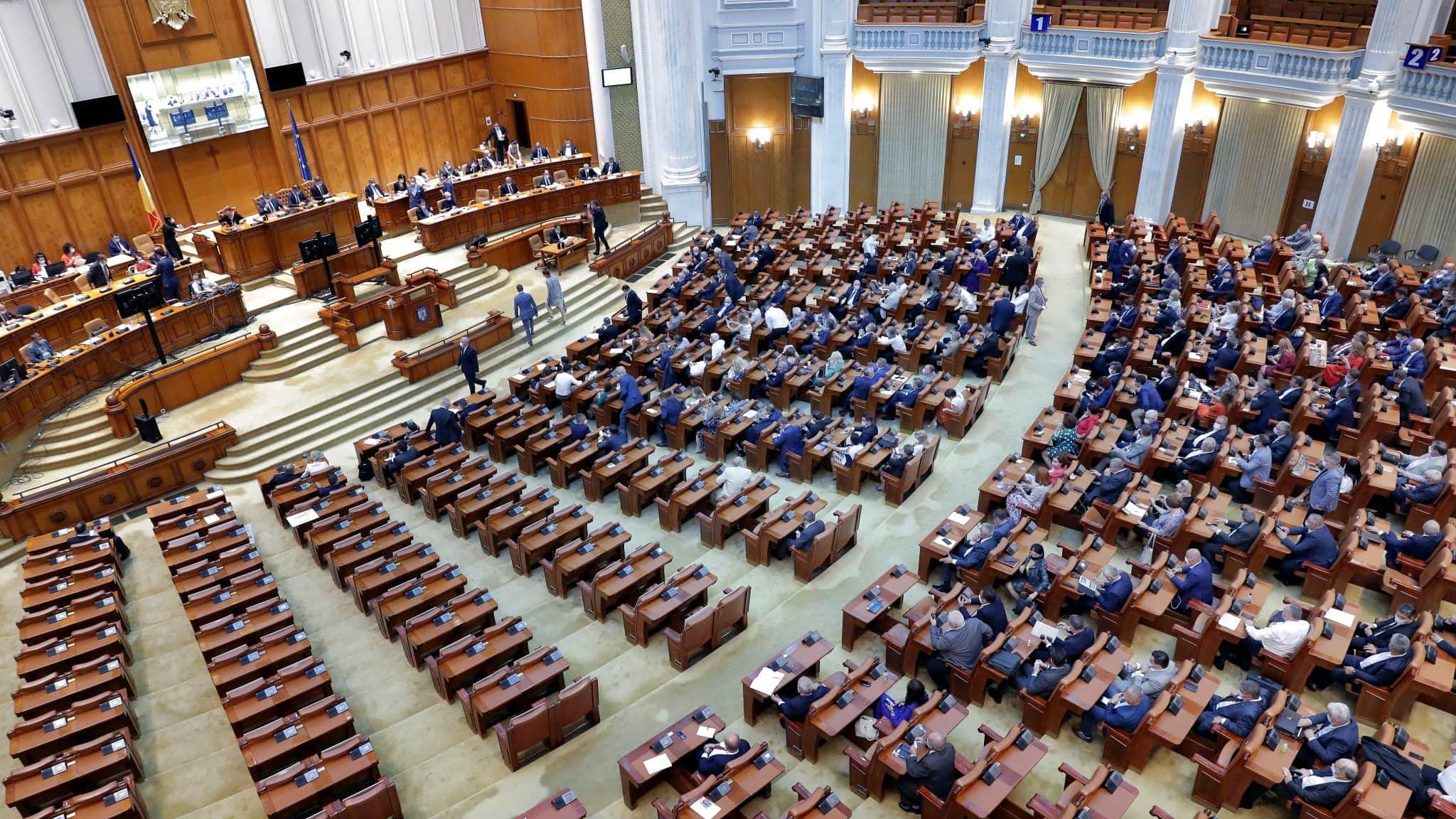  Парламент Румунії наступного тижня розгляне вотум недовіри уряду 