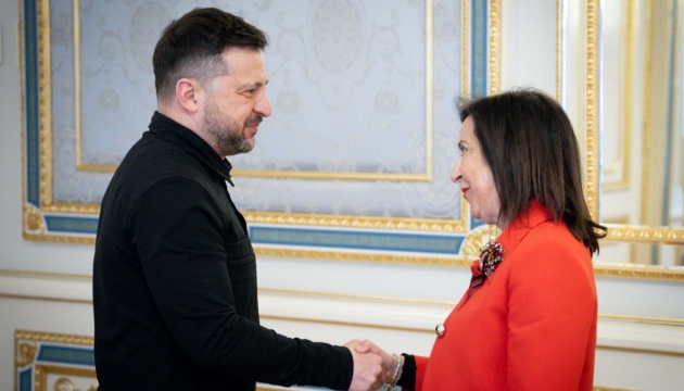 Ракети для ППО, розширення SAFE і спільне виробництво: Зеленський зустрівся з міністеркою оборони Іспанії 