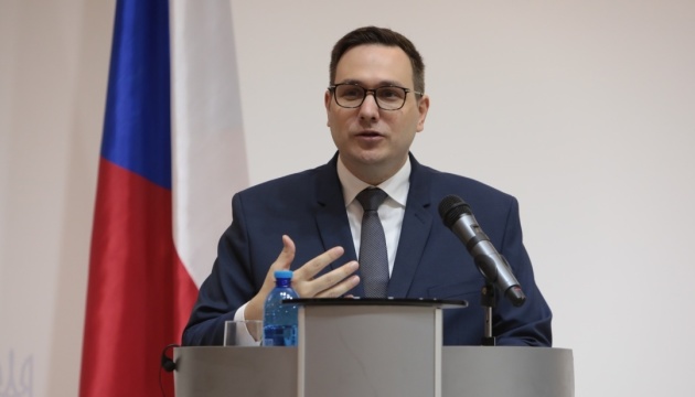  ЗМІ: глава МЗС Чехії послабив правила для поїздок російських дипломатів 