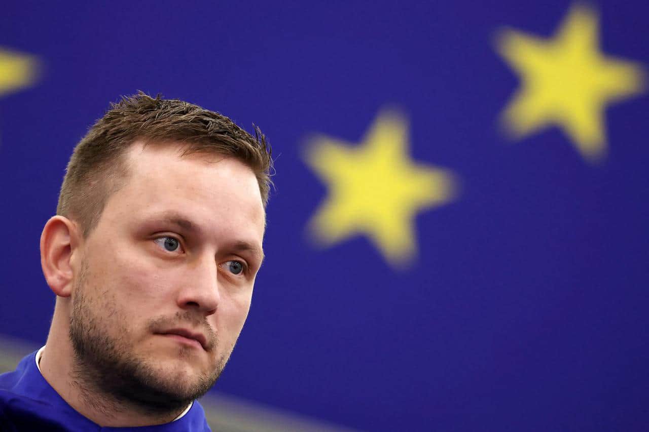  Премʼєр Гренландії відреагував на чергові претензії Трампа на острів 