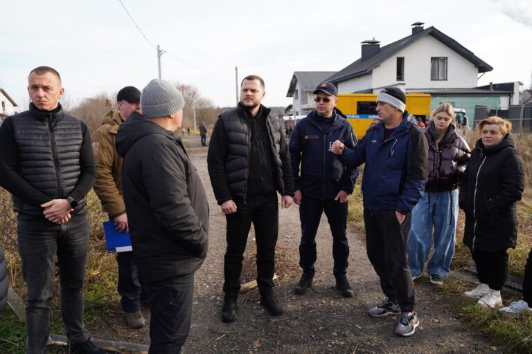  Область усуває пошкодження після масованого обстрілу 