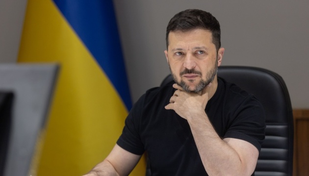  Розвідка України допомогла ідентифікувати танкер тіньового флоту РФ, який затримав французький спецназ - Зеленський 