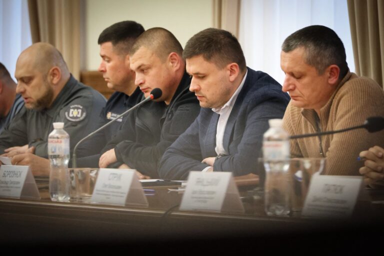  Микола Калашник: Київщина готується до зими та посилює допомогу постраждалим від війни 