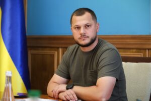  Молодь має голос і вплив: Микола Калашник зустрівся з Молодіжною радою Київщини 