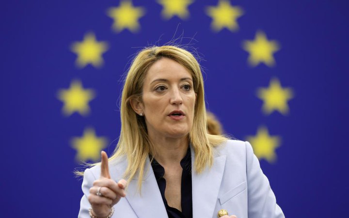  Президентка Європарламенту відкинула можливість відставки задля мальтійської політики 