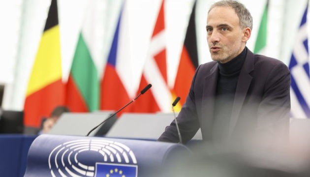  Євродепутат Глюксман закликає створити дієву коаліцію підтримки України 