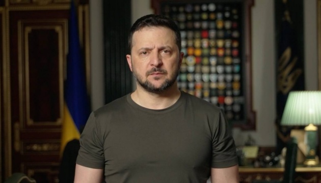  Кожен матеріал у ЗМІ про обхід Росією санкцій обмежує путінський терор - Президент 
