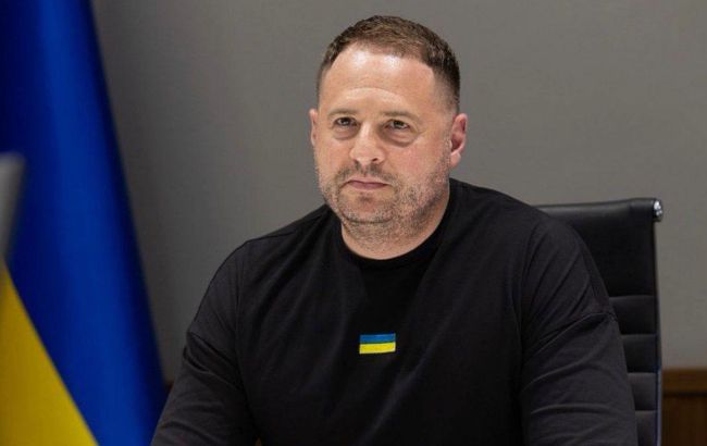  Андрій Єрмак: Зруйнові житлові будинки лише посилять бажання українців перемогти 