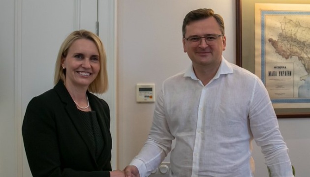  Кулеба та посол США обговорили військову допомогу Україні 
