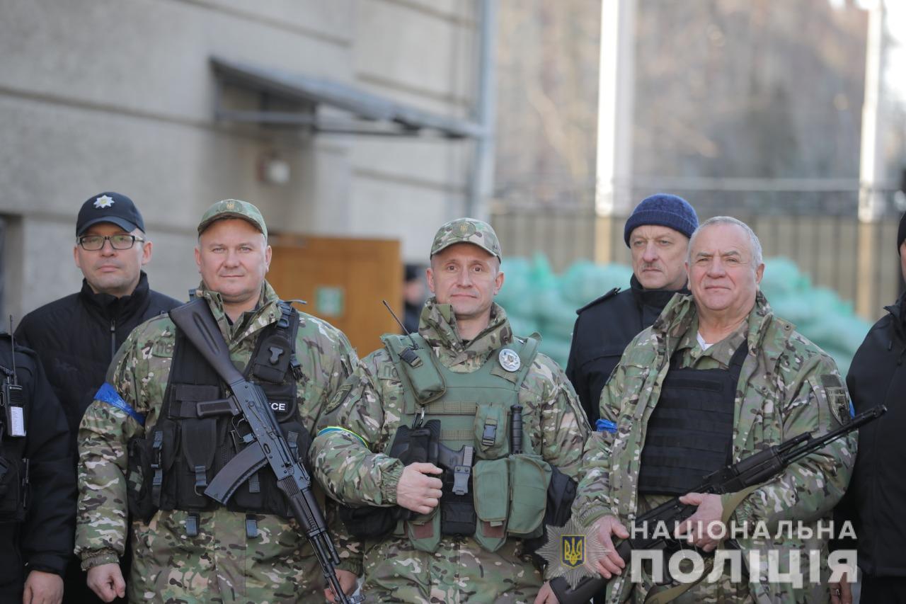  Поліція Київщини та НАВС узгодили план спільних дій щодо захисту населення, протидії мародерам та ДРГ 