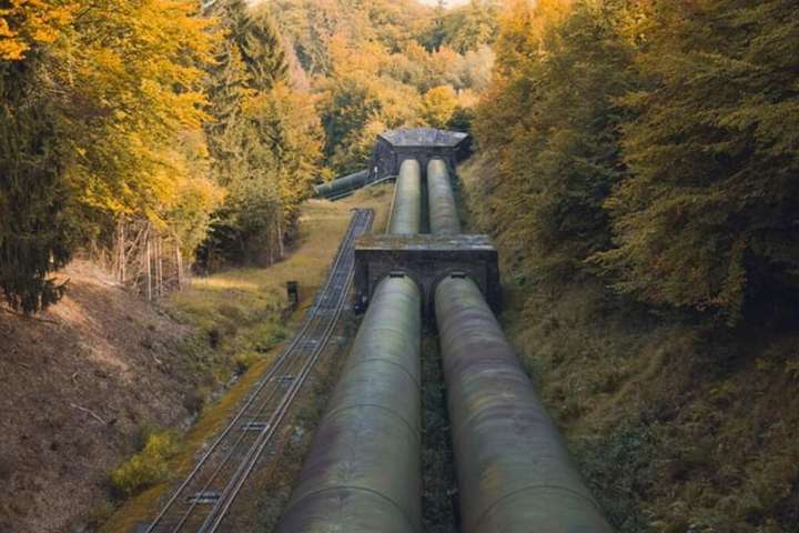  «Укртранснафта» взяла в управління «трубу Медведчука» 