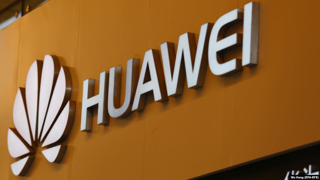  Huawei називає «згубними» для світової економіки нові обмеження з боку США 