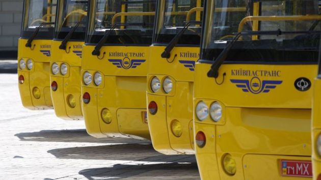  Передаємо за проїзд! Що не так з громадським транспортом в Києві 