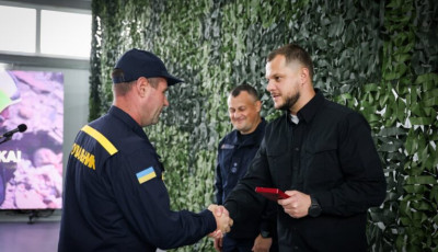 На Київщині відзначили День рятівника: вітання та нагороди для героїв служби