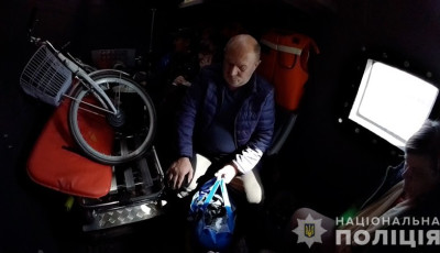 «Ми не знали, як вибратися»: поліцейські врятували шістьох мешканців прифронтової Сумщини