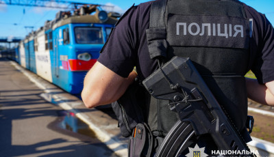 Дорога до безпеки та надії: у Рівному зустріли 12 евакуаційний потяг