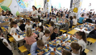 Понад 67 тисяч молодших школярів Київщини охоплені гарячим харчуванням — реформа триває
