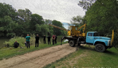 В Одеській області автомобіль з'їхав у річку, загинули два прикордонники
