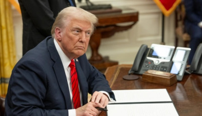 Трамп планує у п’ятницю провести розмову з Сі