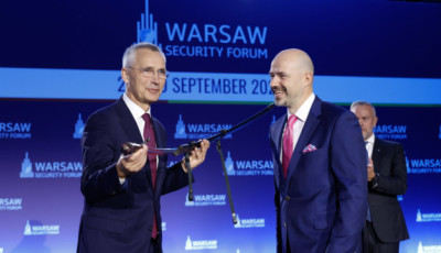 Столтенберг отримав нагороду «Лицар свободи 2025»