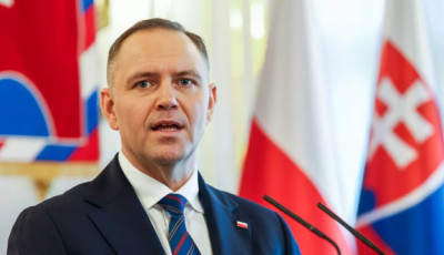 Навроцький не збирається цього року в Україну