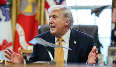 Трамп заявив про звільнення американки, яку незаконно утримував Іран
