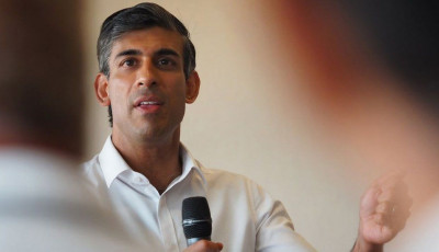 Rishi Sunak vows to take 4p off income tax