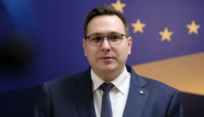 Глава МЗС Чехії попередив, що Росія намагається вбити клин між двома берегами Атлантики