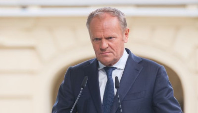 Туск про корупційний скандал в Україні: це ускладнює підтримку у війні