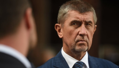 Бабіш не проти поставок чеської зброї Україні, та не за рахунок бюджету
