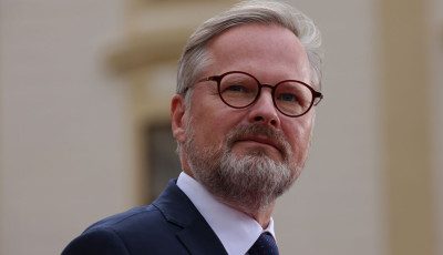 Премʼєр Чехії: Сильна Америка – єдиний шанс зупинити Путіна